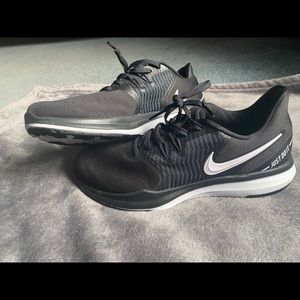 Nike Black Women’s Sneakers 8.5